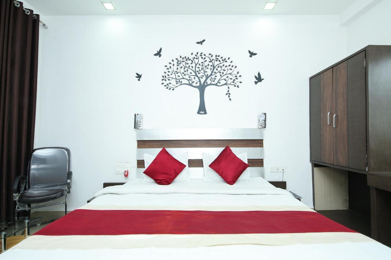 Oyo 3603 White Pearl Hotel Jabalpur Extérieur photo