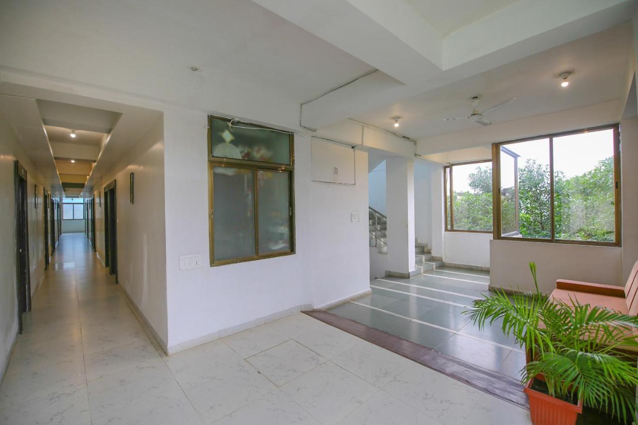 Oyo 3603 White Pearl Hotel Jabalpur Extérieur photo