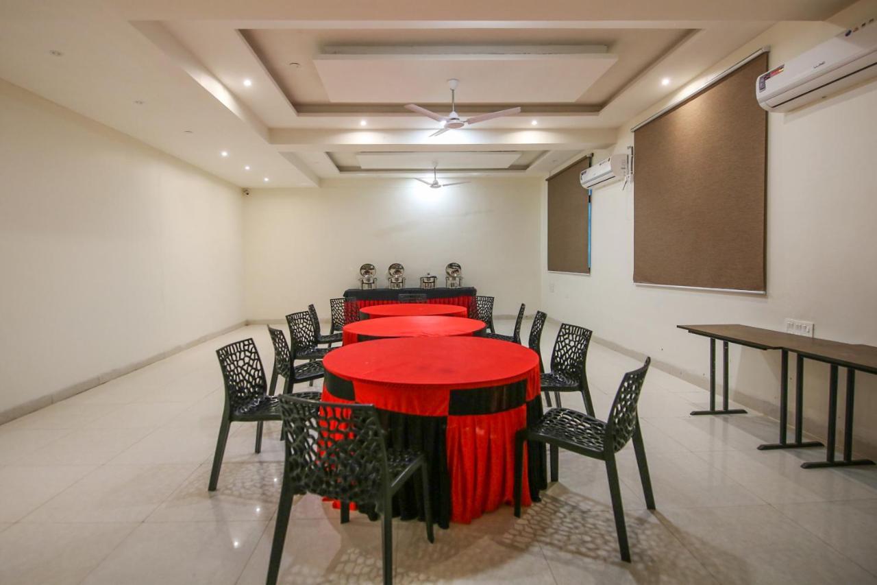 Oyo 3603 White Pearl Hotel Jabalpur Extérieur photo