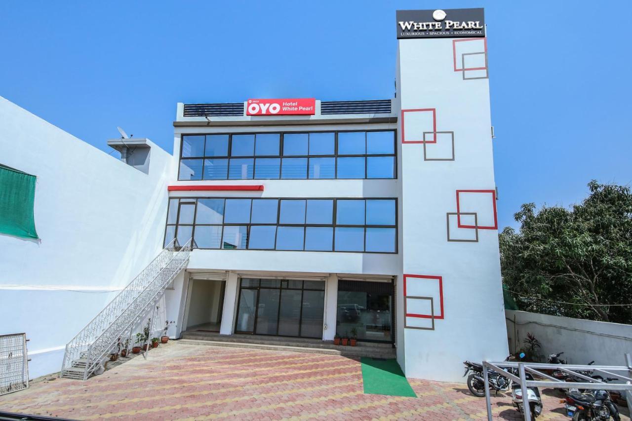 Oyo 3603 White Pearl Hotel Jabalpur Extérieur photo