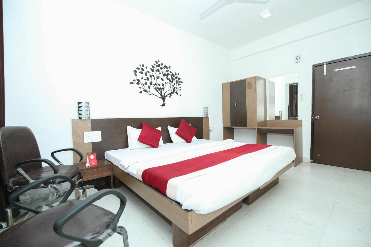 Oyo 3603 White Pearl Hotel Jabalpur Extérieur photo